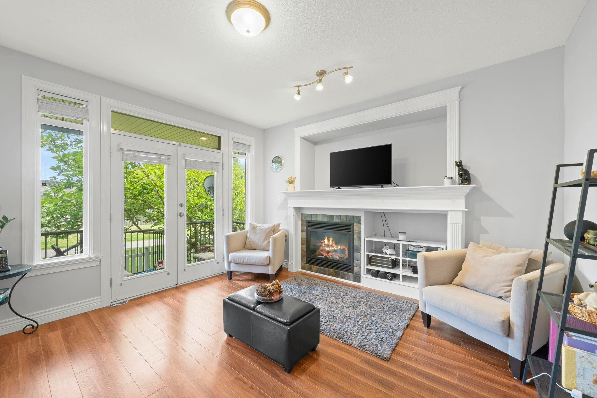 6652 195 Street, Surrey, BC, V4N 0C3 - 3