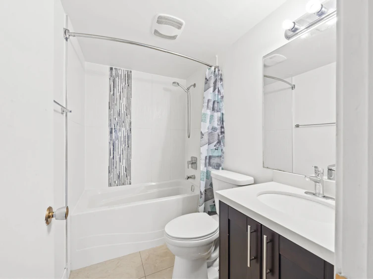 39 Mott Crescent, New Westminster, BC, V3L 4L8 - 31