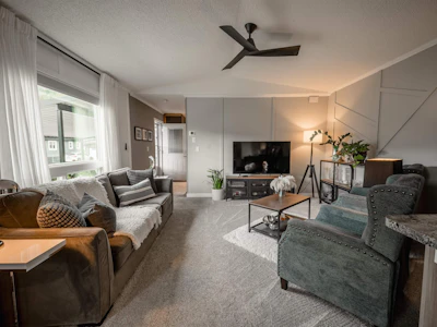 43-59060 Lougheed Highway - 3