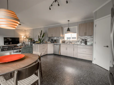 43-59060 Lougheed Highway - 5