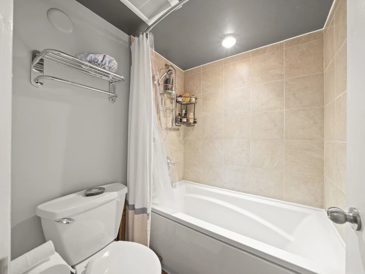 901-2370 W 2nd Avenue, Vancouver, BC, V6K 1J1 - 25