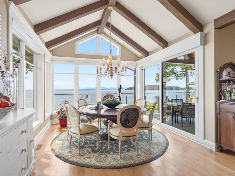6001 Silverstone Lane, Sechelt, BC, V7Z 0T8 - 8