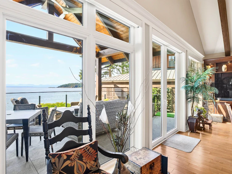 6001 Silverstone Lane, Sechelt, BC, V7Z 0T8 - 14