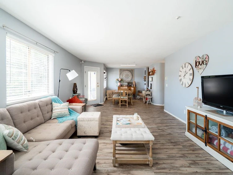 203-19130 Ford Road, Pitt Meadows, BC, V3Y 2P1 - 19