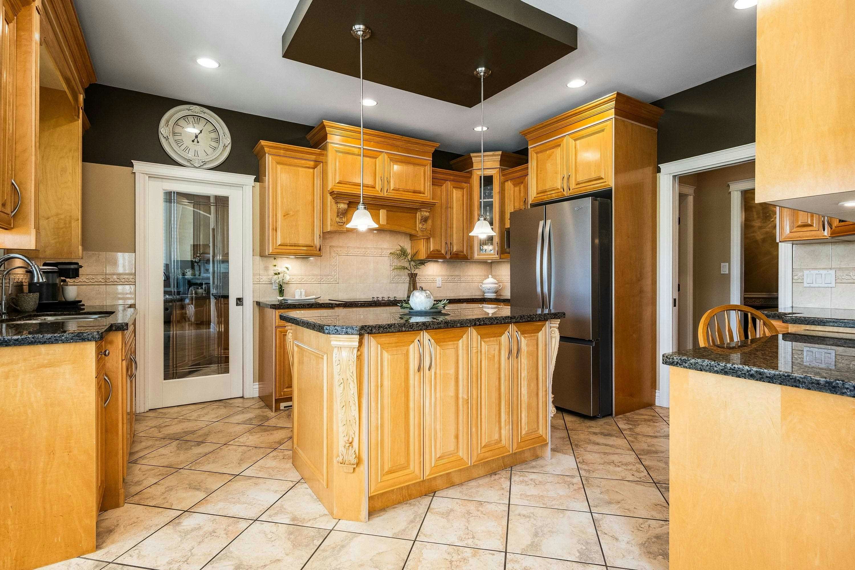 43052 Keith Wilson Road, Chilliwack, BC, V2R 4B4 - 17