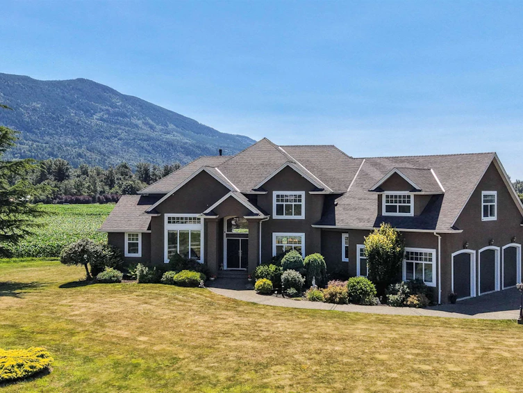 43052 Keith Wilson Road, Chilliwack, BC, V2R 4B4 - 2