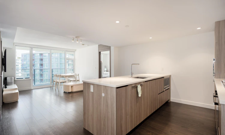 1111-8555 Capstan Way