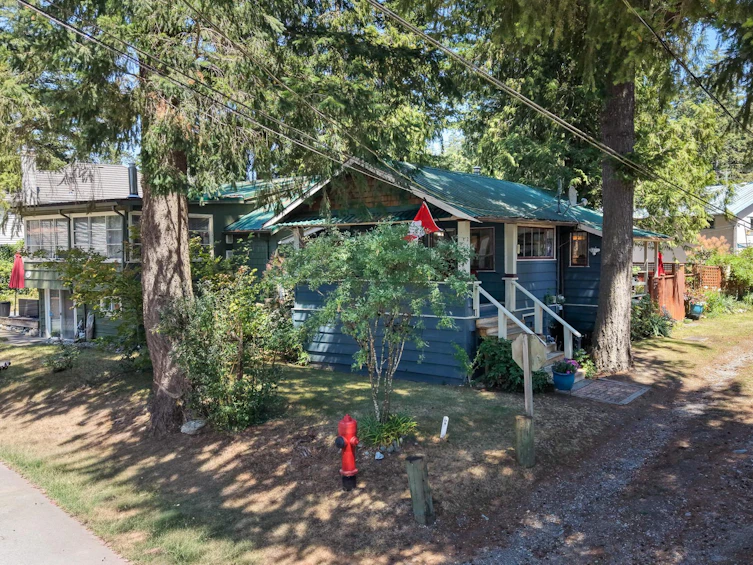 265 First Avenue, Cultus Lake, BC, V2R 4Z4