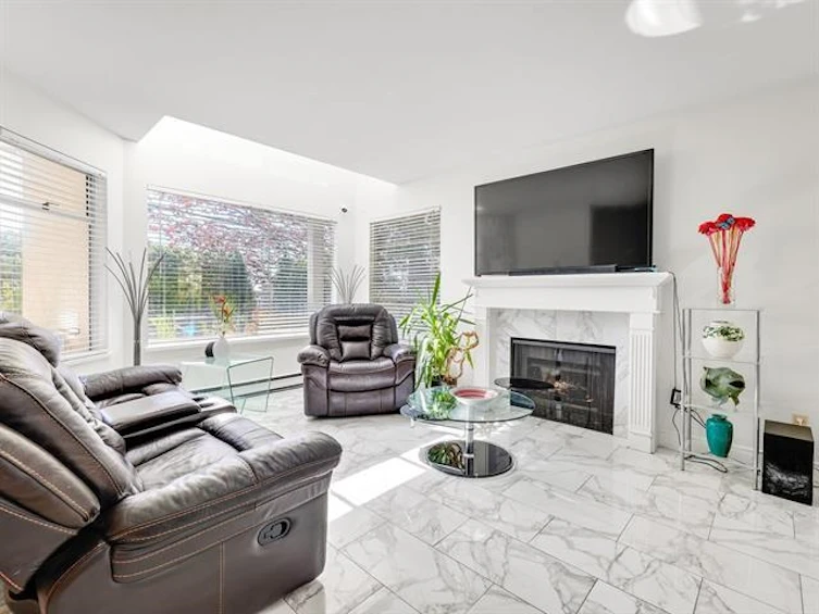 101-1225 Merklin Street, Surrey, BC, V4B 4B8