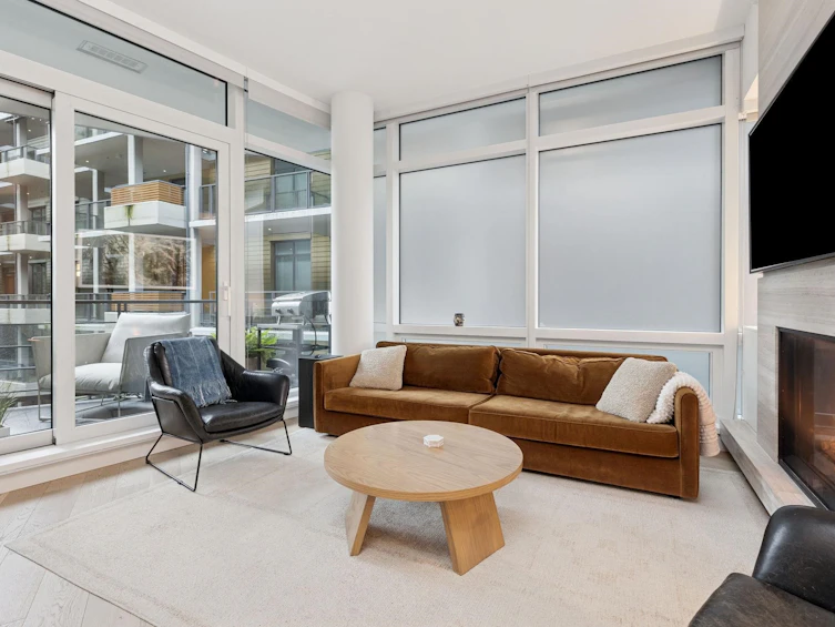 401-6699 Nelson Avenue, West Vancouver, BC, V7W 2B2 - 3