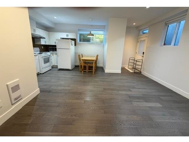 Basement-16487 103 Avenue, Surrey, BC, V4N 1Y8 - 3