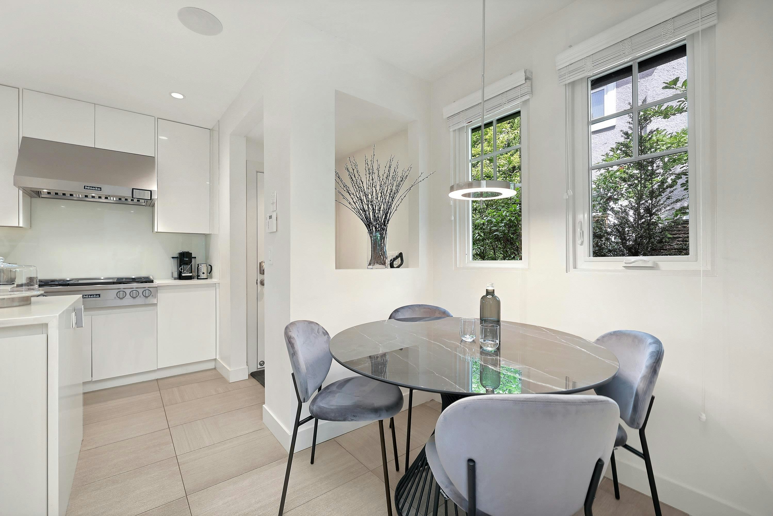 1407 W 33rd Avenue, Vancouver, BC, V6M 1A6 - 9