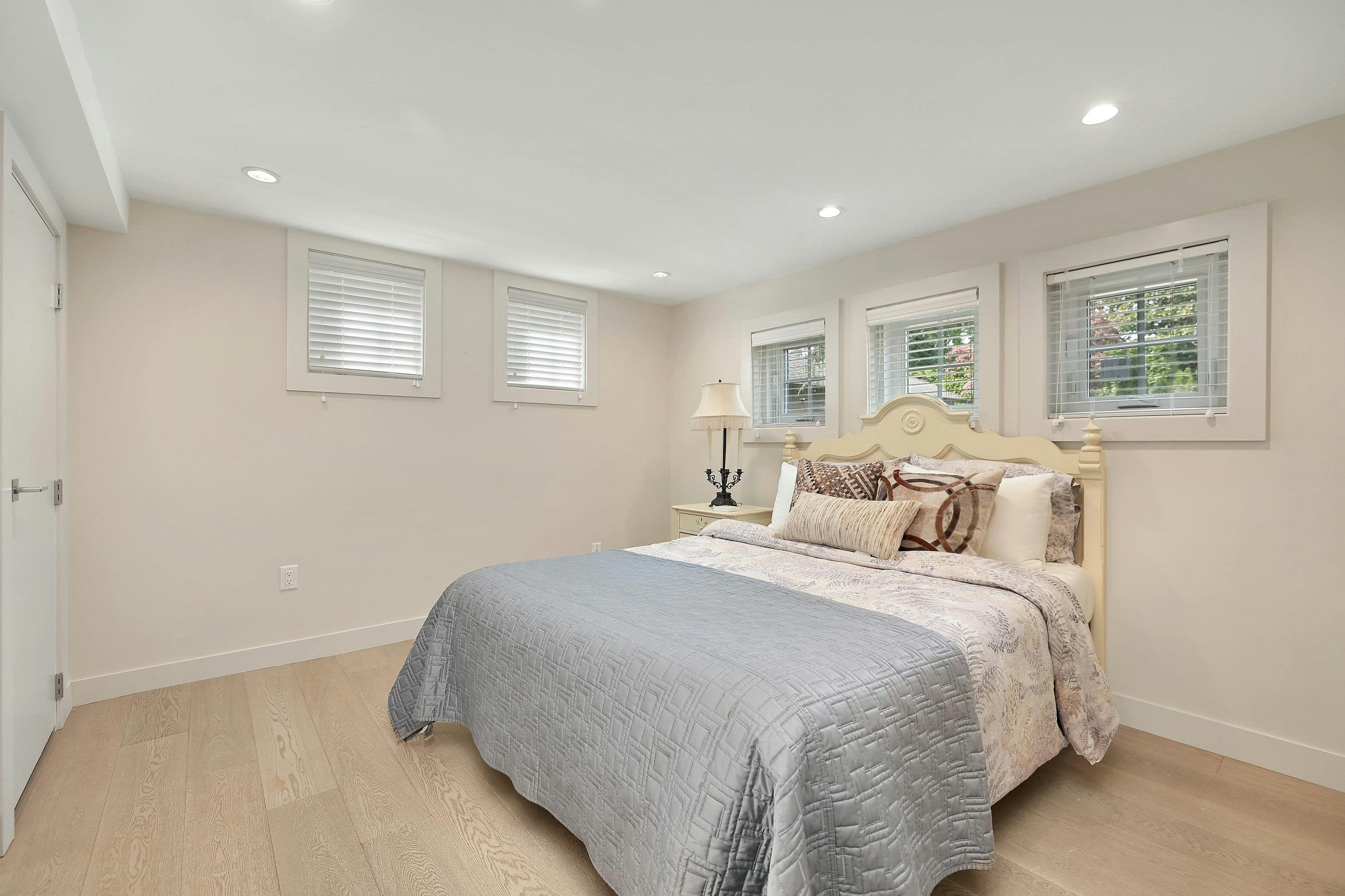 1407 W 33rd Avenue, Vancouver, BC, V6M 1A6 - 24
