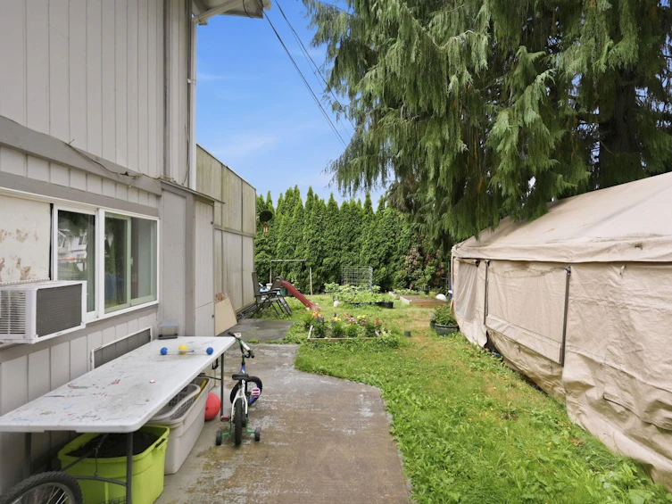 34017 Marshall Road, Abbotsford, BC, V2S 1L8 - 30