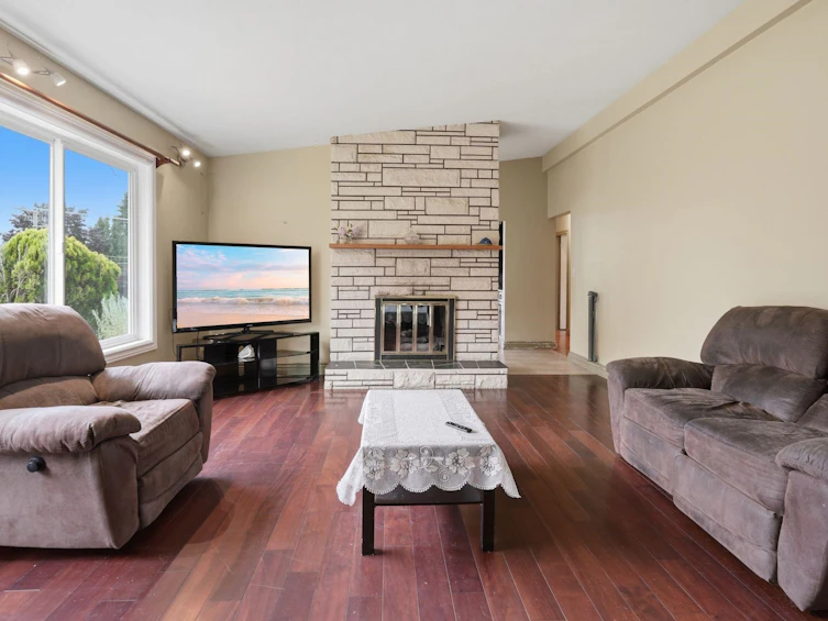 34017 Marshall Road, Abbotsford, BC, V2S 1L8 - 11