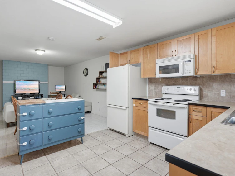 34017 Marshall Road, Abbotsford, BC, V2S 1L8 - 18