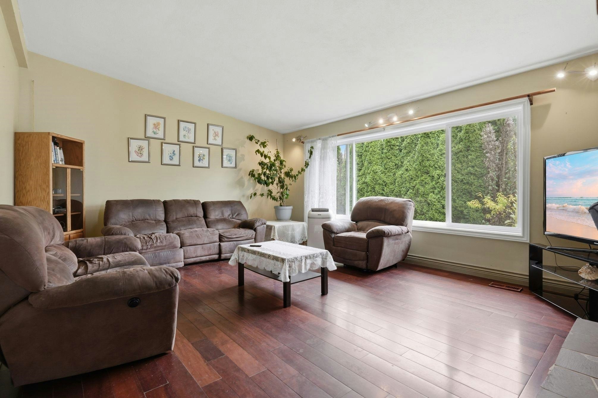 34017 Marshall Road, Abbotsford, BC, V2S 1L8 - 13