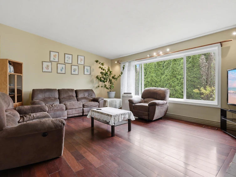 34017 Marshall Road, Abbotsford, BC, V2S 1L8 - 13
