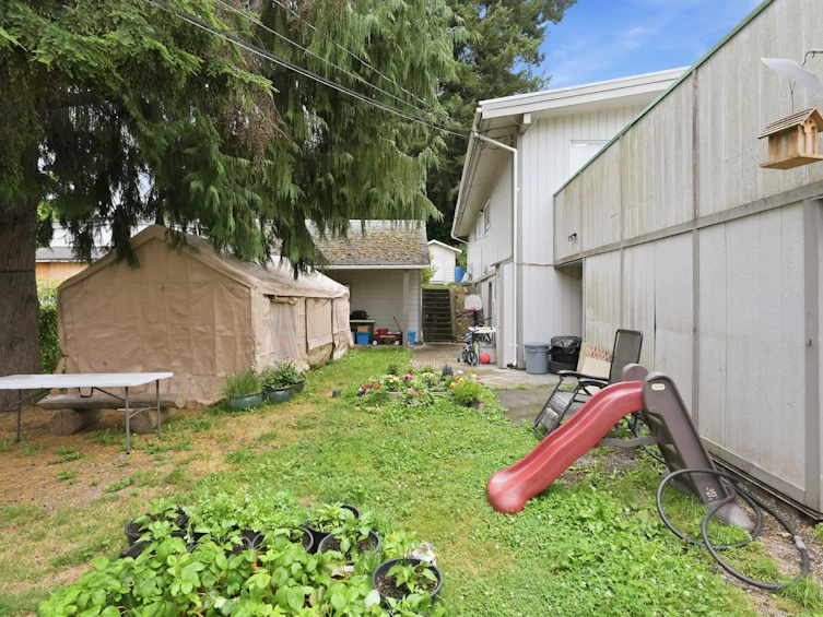 34017 Marshall Road, Abbotsford, BC, V2S 1L8 - 38