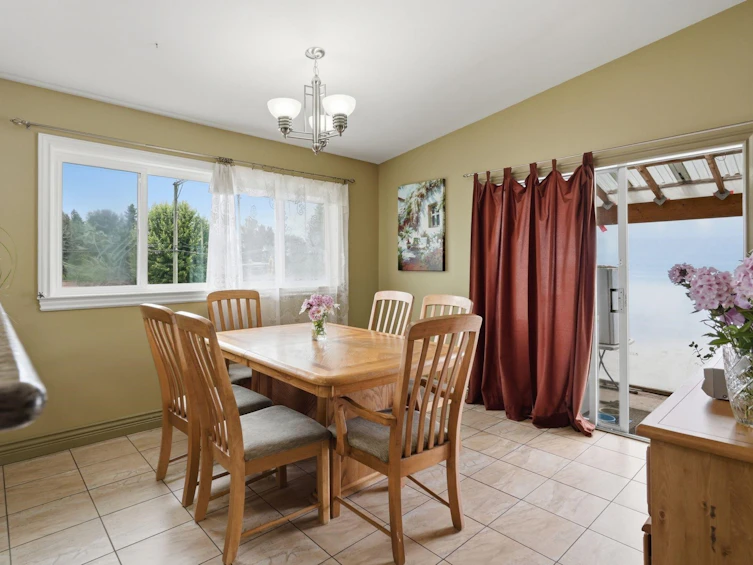 34017 Marshall Road, Abbotsford, BC, V2S 1L8 - 10