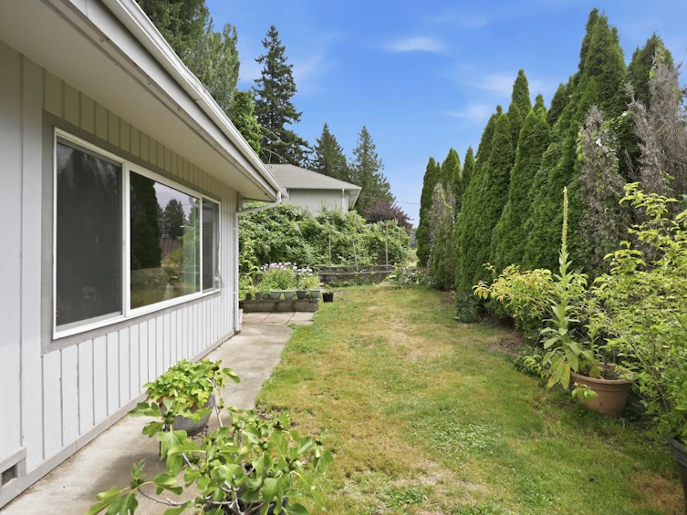 34017 Marshall Road, Abbotsford, BC, V2S 1L8 - 33