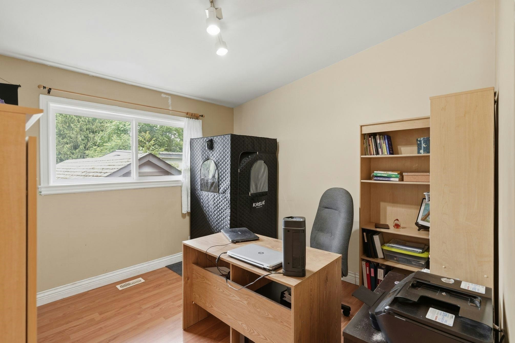 34017 Marshall Road, Abbotsford, BC, V2S 1L8 - 16