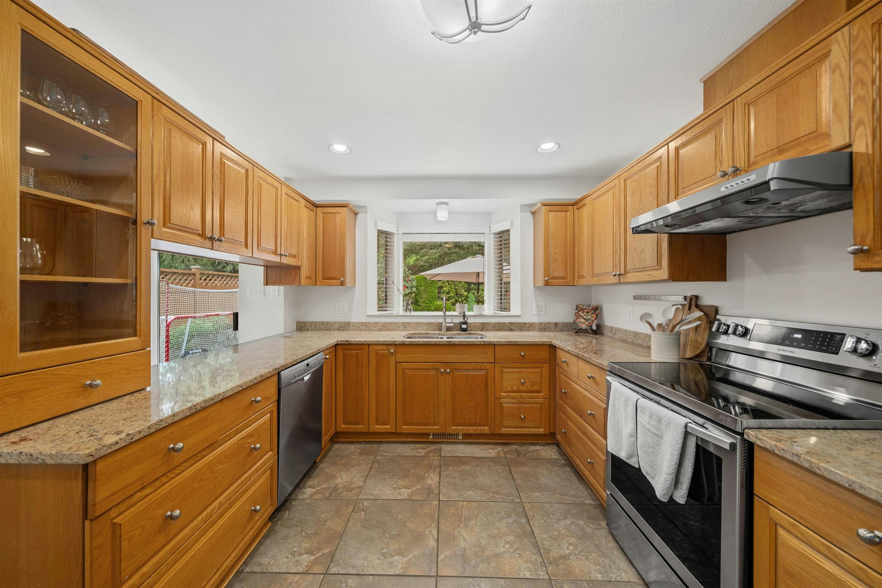 1479 Percy Court, North Vancouver, BC, V7G 2P4 - 7