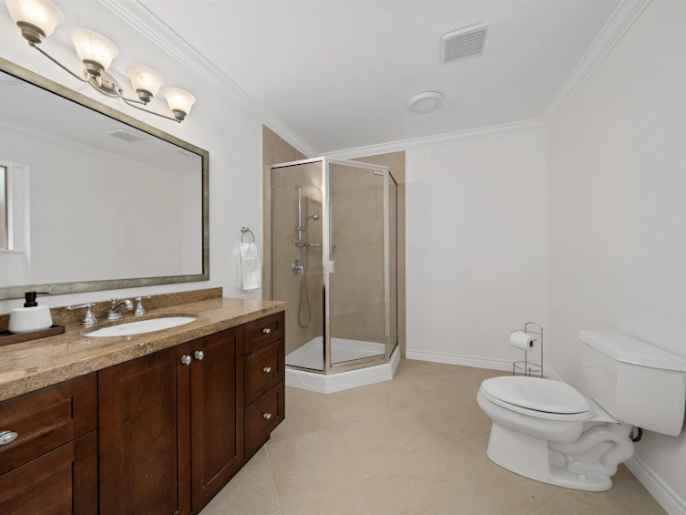 1479 Percy Court, North Vancouver, BC, V7G 2P4 - 25