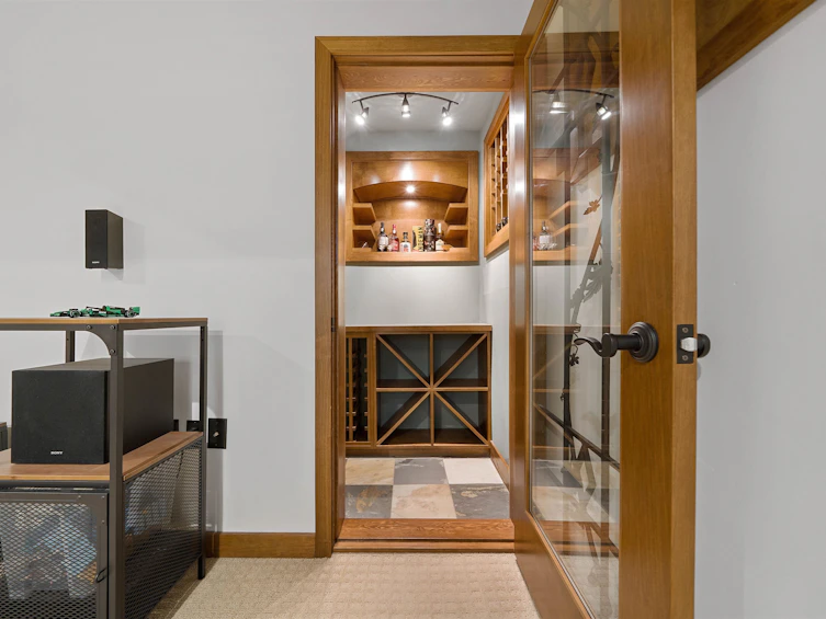 1479 Percy Court, North Vancouver, BC, V7G 2P4 - 22