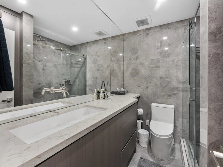 310 E 16th Avenue, Vancouver, BC, V5T 2T6 - 23
