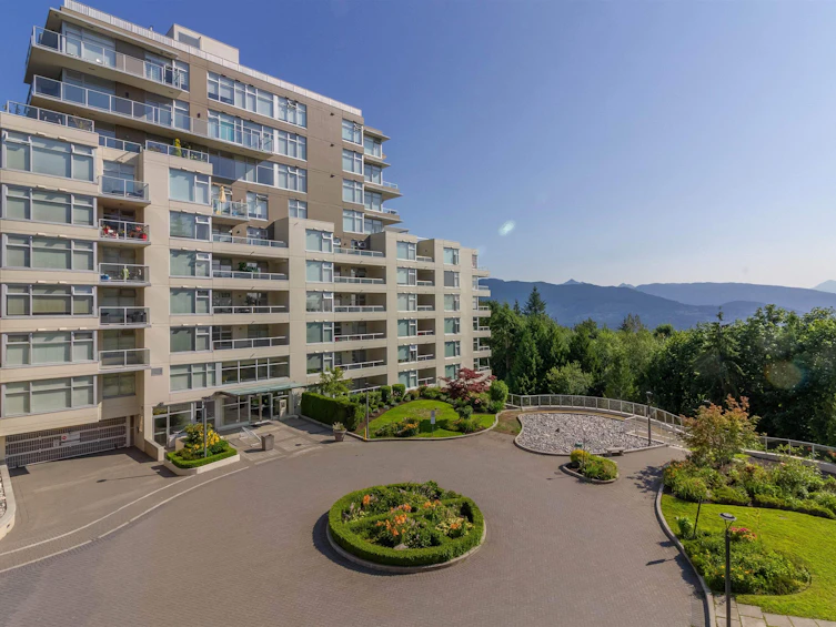 303-9298 University Crescent, Burnaby, BC, V5A 4X8 - 22