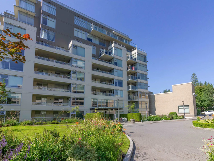 303-9298 University Crescent, Burnaby, BC, V5A 4X8