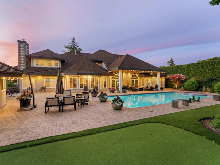 8440 Steveston Highway, Richmond, BC, V7E 6B6