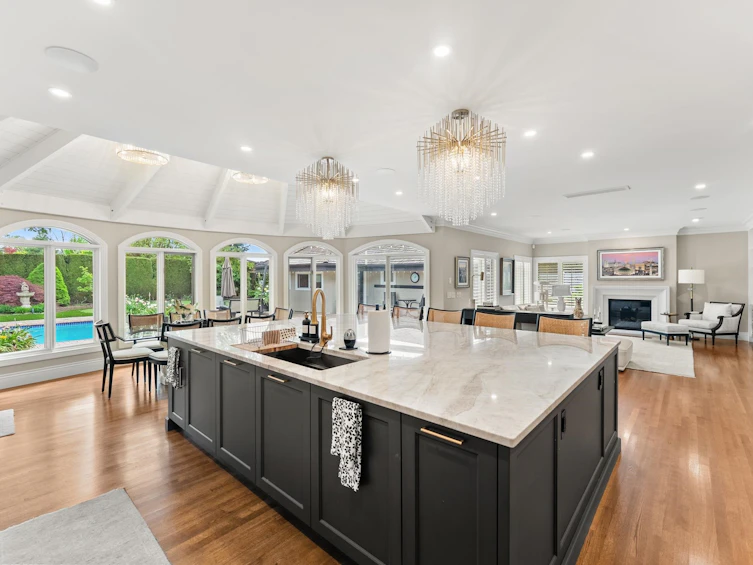 8440 Steveston Highway, Richmond, BC, V7E 6B6 - 8