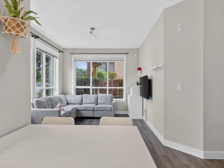 206-15388 105 Avenue, Surrey, BC, V3R 0C4 - 8