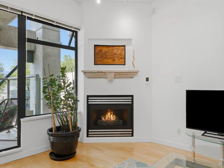 503-2228 Marstrand Avenue, Vancouver, BC, V6K 4T1 - 3
