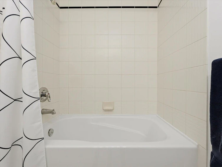 503-2228 Marstrand Avenue, Vancouver, BC, V6K 4T1 - 18