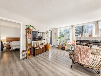 1506-1060 Alberni Street - 5