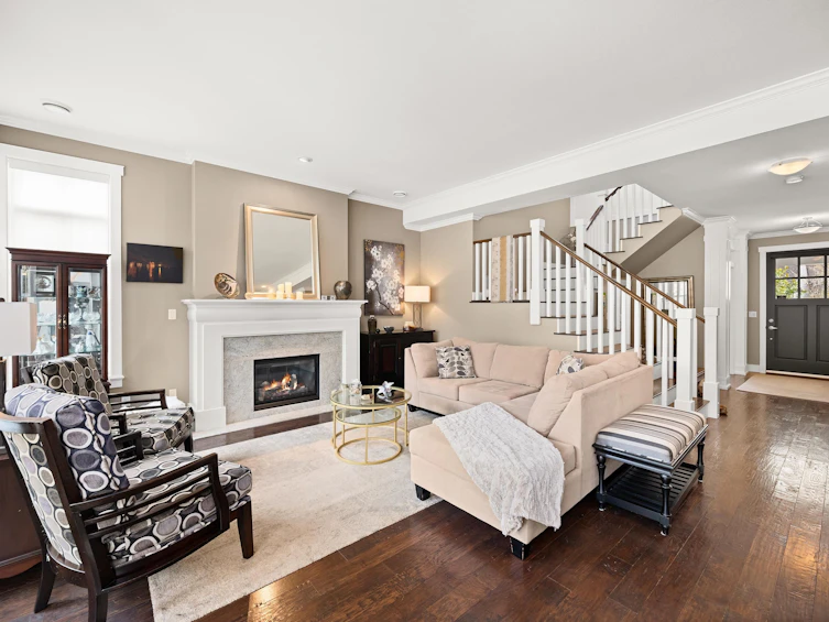 3711 142nd Street, Surrey, BC, V4P 0C2 - 5