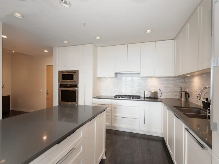 305-3873 Cates Landing Way, North Vancouver, BC, V7G 0A6 - 6