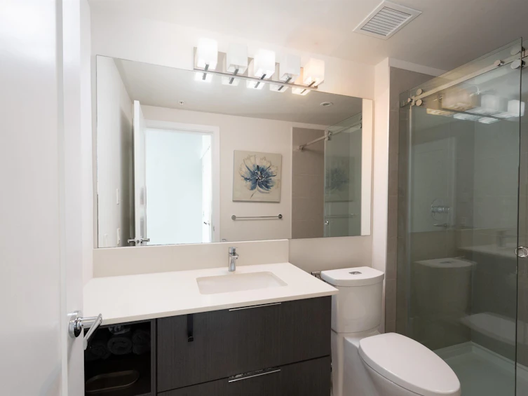 305-3873 Cates Landing Way, North Vancouver, BC, V7G 0A6 - 23