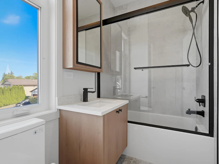 5241 Cambridge Court, Delta, BC, V4M 3Z1 - 14