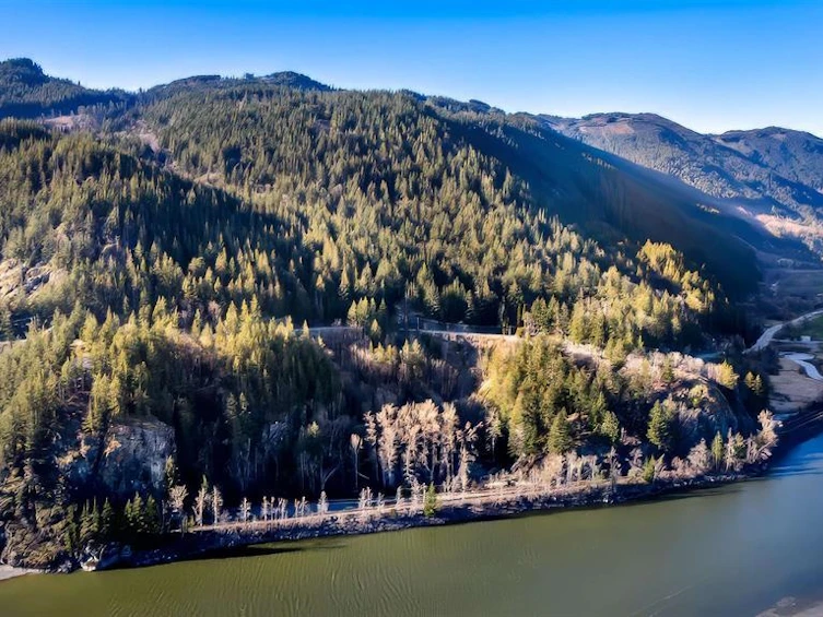 3333 Lougheed Highway, Agassiz, BC, V0M 1A1