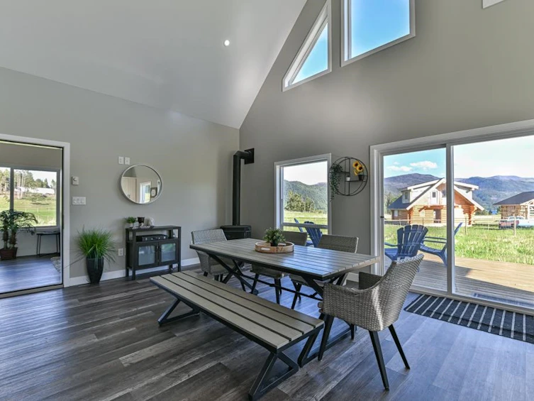 3963 Canimview Drive, 100 Mile House, BC, V0K 1J0 - 24