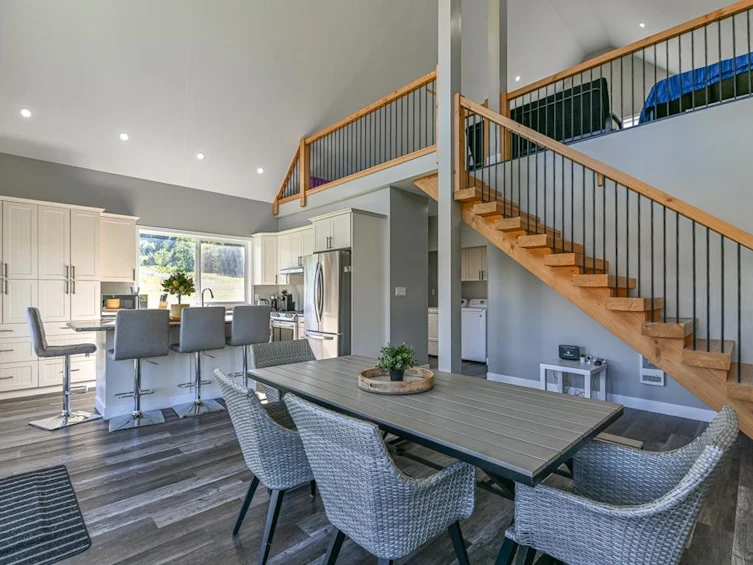 3963 Canimview Drive, 100 Mile House, BC, V0K 1J0 - 17