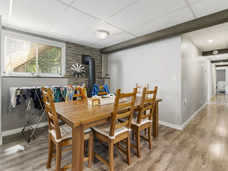 31536 Monarch Court, Abbotsford, BC, V2T 6M5 - 8