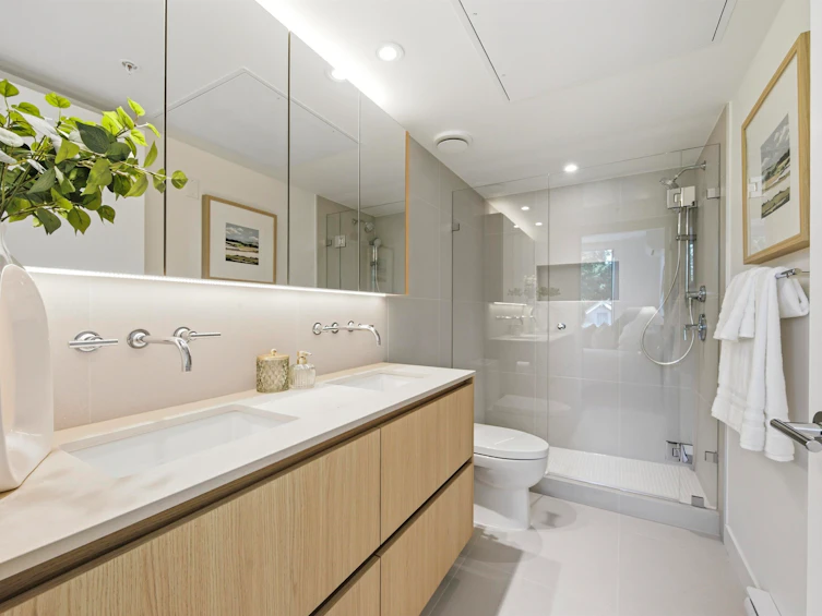 2408 E 12th Avenue, Vancouver, BC, V5N 0E3 - 20