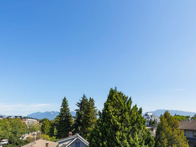 2408 E 12th Avenue, Vancouver, BC, V5N 0E3 - 27