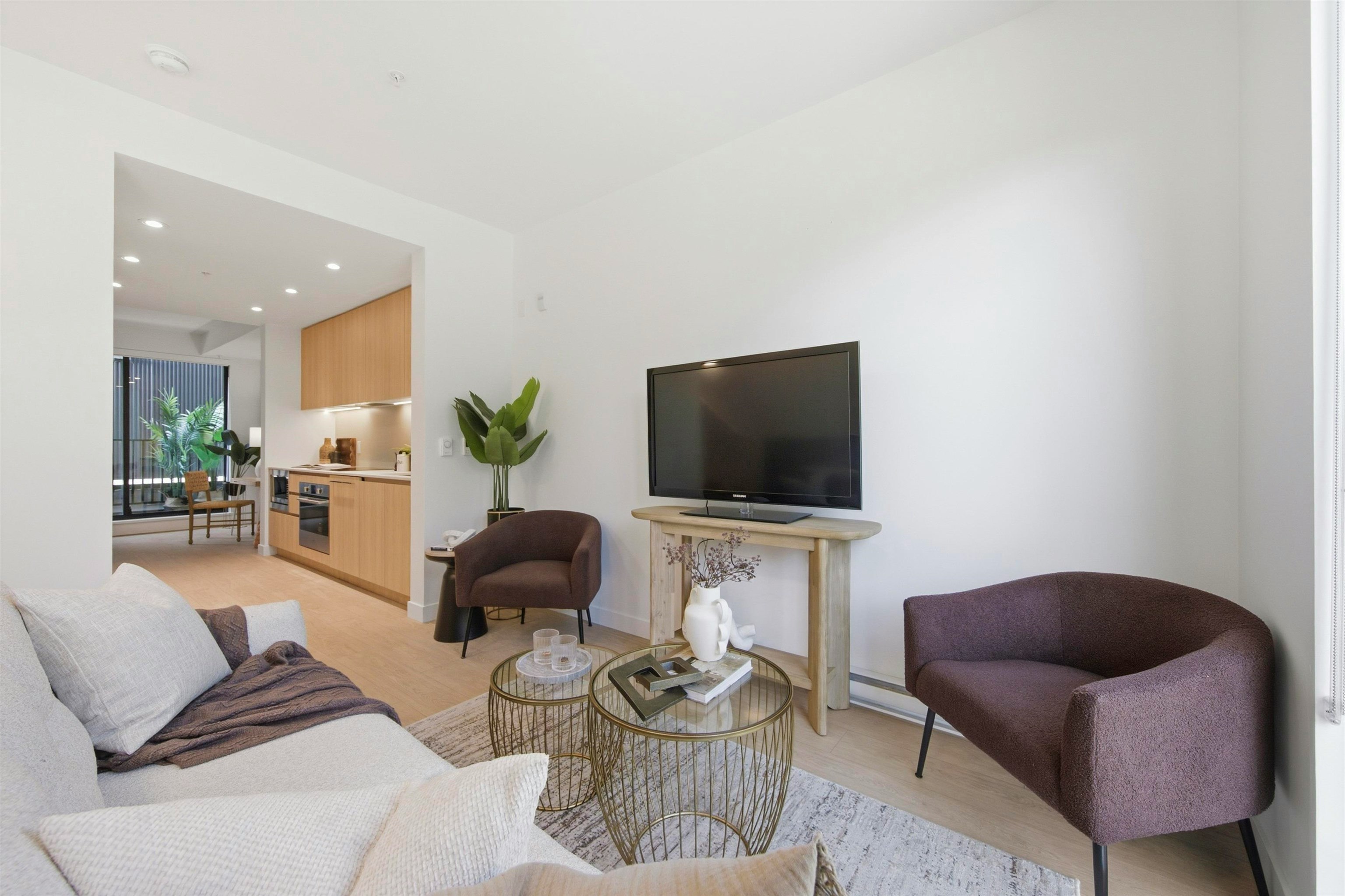 2408 E 12th Avenue, Vancouver, BC, V5N 0E3 - 7