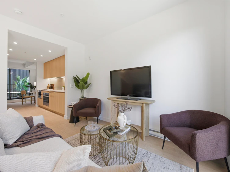 2408 E 12th Avenue, Vancouver, BC, V5N 0E3 - 7